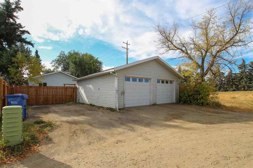 MLS® A2261795 - 6318 Horn Street  in Highland Green Red Deer, Residential