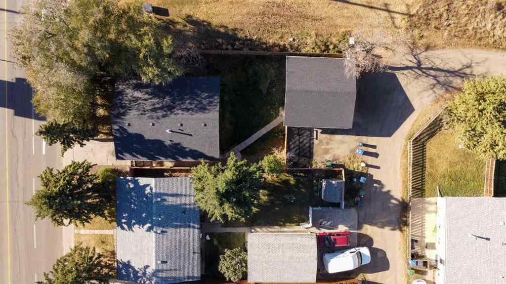 MLS&reg; # A2261795 - 6318 Horn Street  in Highland Green Red Deer, Residential Open Houses