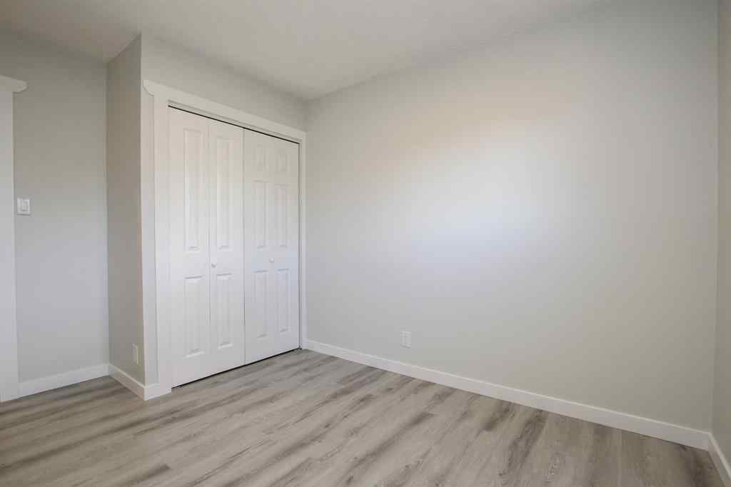 MLS® A2261795 - 6318 Horn Street  in Highland Green Red Deer, Residential