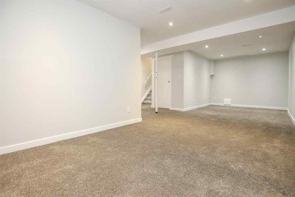 MLS® A2261795 - 6318 Horn Street  in Highland Green Red Deer, Residential