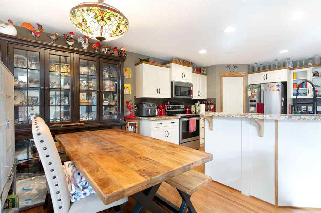 MLS® A2261796 - 196 Brightondale Close SE in New Brighton Calgary, Residential