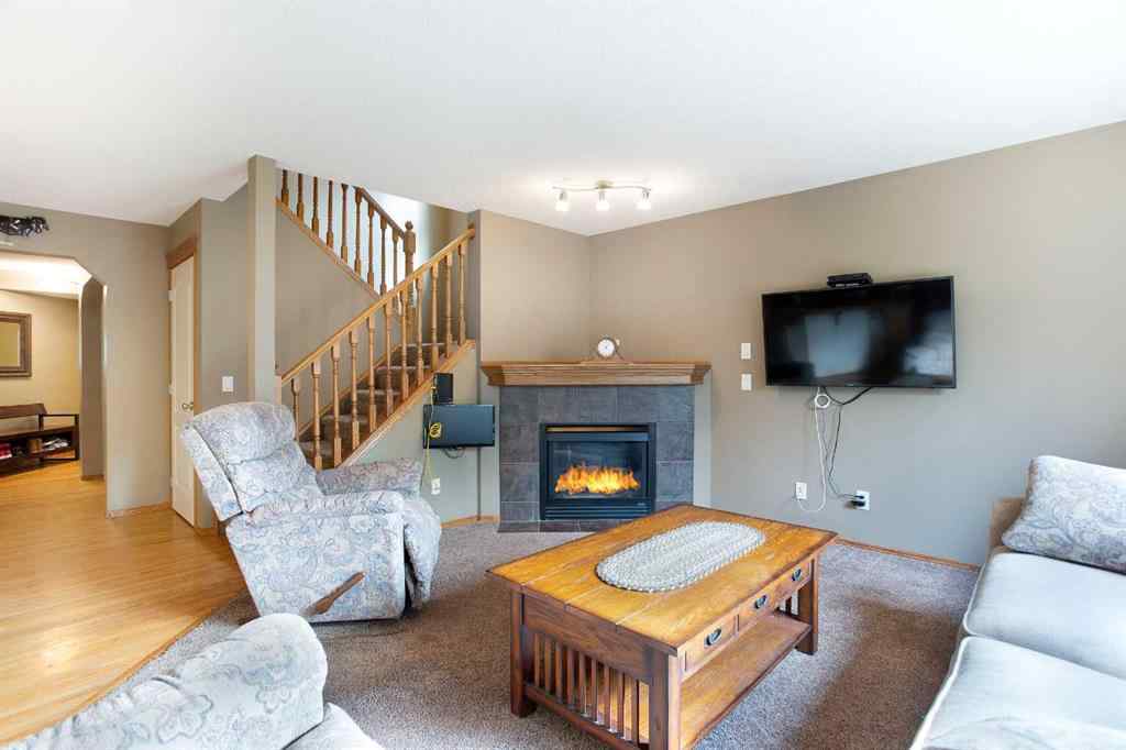 MLS® A2261796 - 196 Brightondale Close SE in New Brighton Calgary, Residential