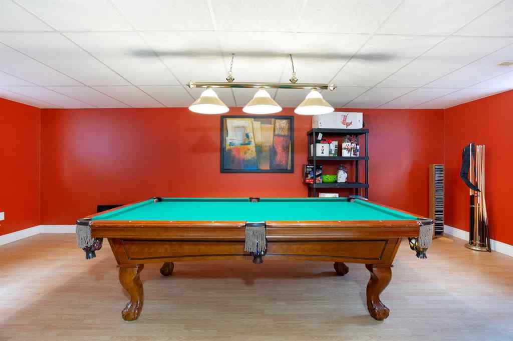 MLS® A2261796 - 196 Brightondale Close SE in New Brighton Calgary, Residential