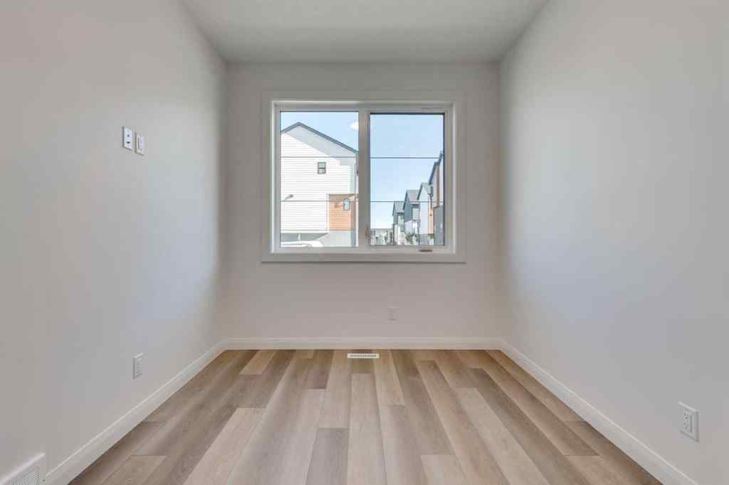 MLS® A2261800 - 52 Dawson Wharf Mount  in Dawson\'s Landing Chestermere, Residential