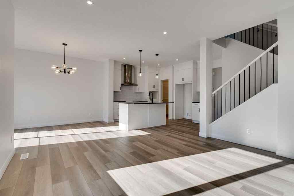 MLS® A2261800 - 52 Dawson Wharf Mount  in Dawson\'s Landing Chestermere, Residential