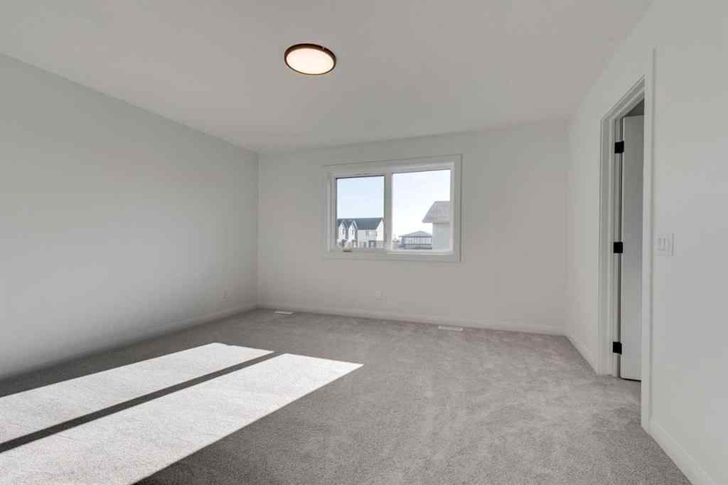 MLS® A2261800 - 52 Dawson Wharf Mount  in Dawson\'s Landing Chestermere, Residential