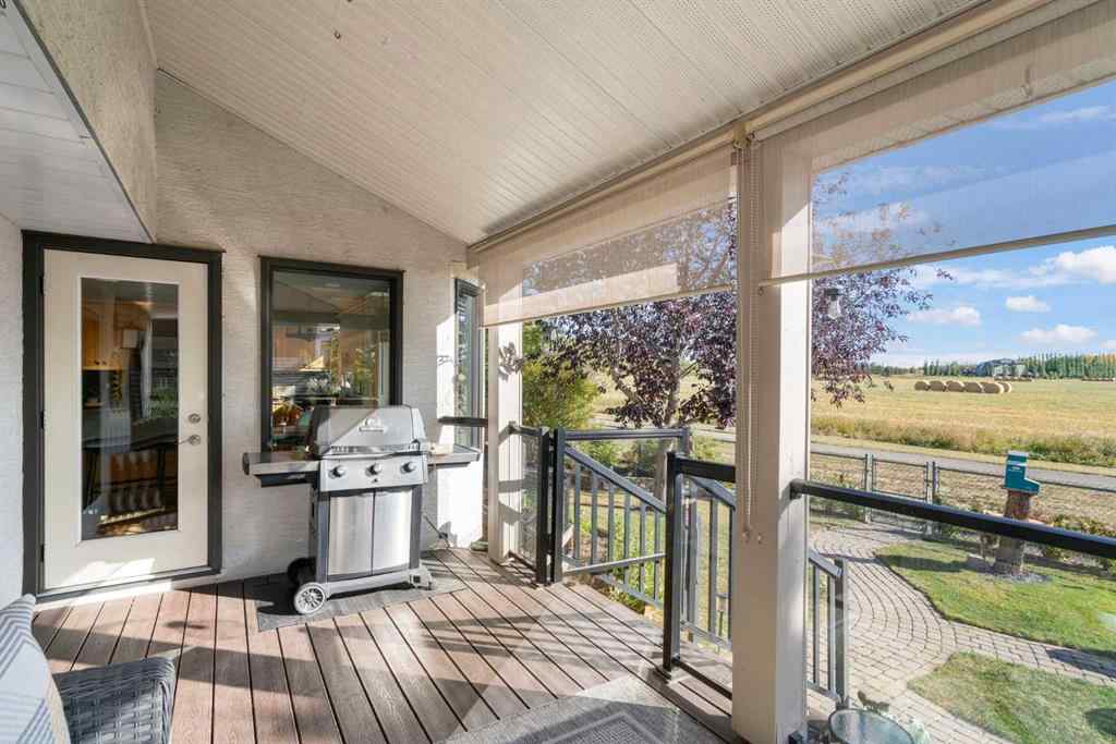 MLS® A2261802 - 416 Meadowbrook Bay SE in Meadowbrook Airdrie, Residential