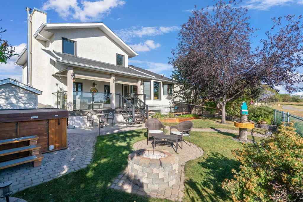 MLS® A2261802 - 416 Meadowbrook Bay SE in Meadowbrook Airdrie, Residential