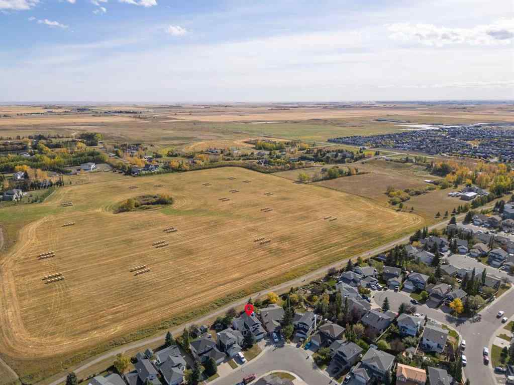 MLS® A2261802 - 416 Meadowbrook Bay SE in Meadowbrook Airdrie, Residential