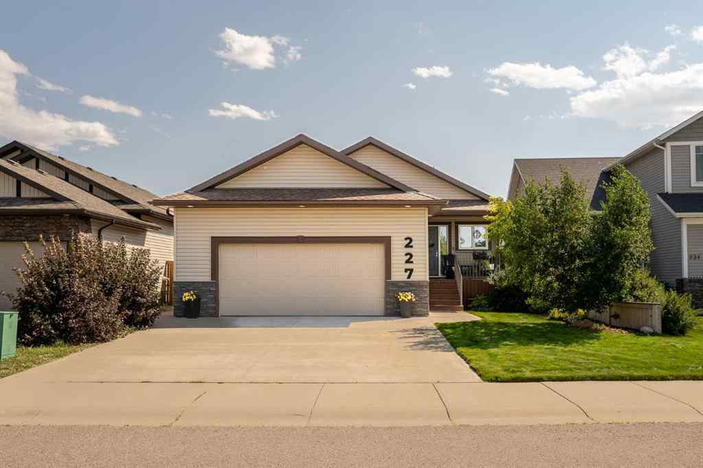 MLS® A2261807 - 227 Mt Sundial Court W in Sunridge Lethbridge, Residential
