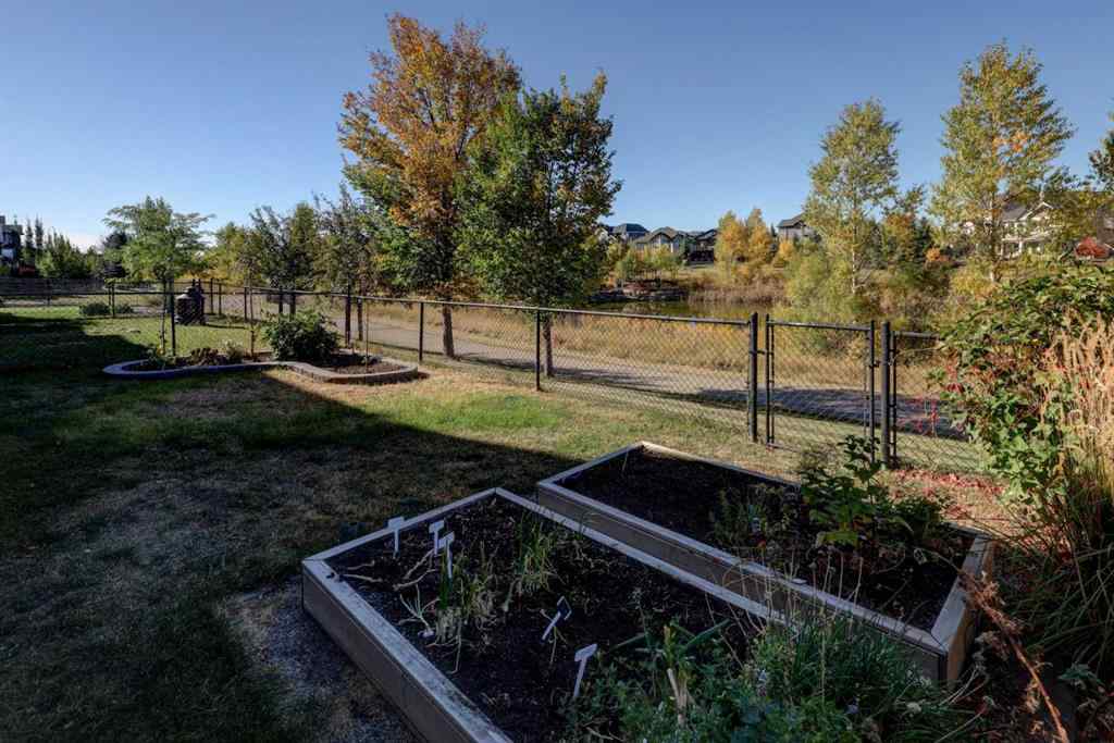 MLS® A2261816 - 213 Kingsmere Cove SE in Kings Heights Airdrie, Residential