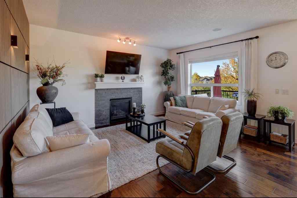 MLS® A2261816 - 213 Kingsmere Cove SE in Kings Heights Airdrie, Residential