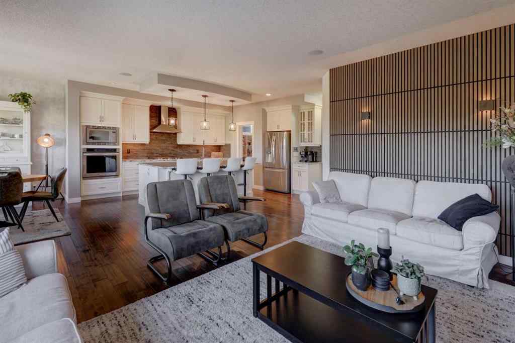 MLS® A2261816 - 213 Kingsmere Cove SE in Kings Heights Airdrie, Residential