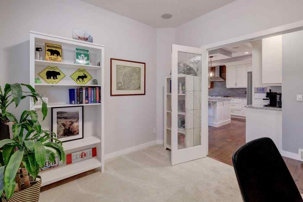 MLS® A2261816 - 213 Kingsmere Cove SE in Kings Heights Airdrie, Residential