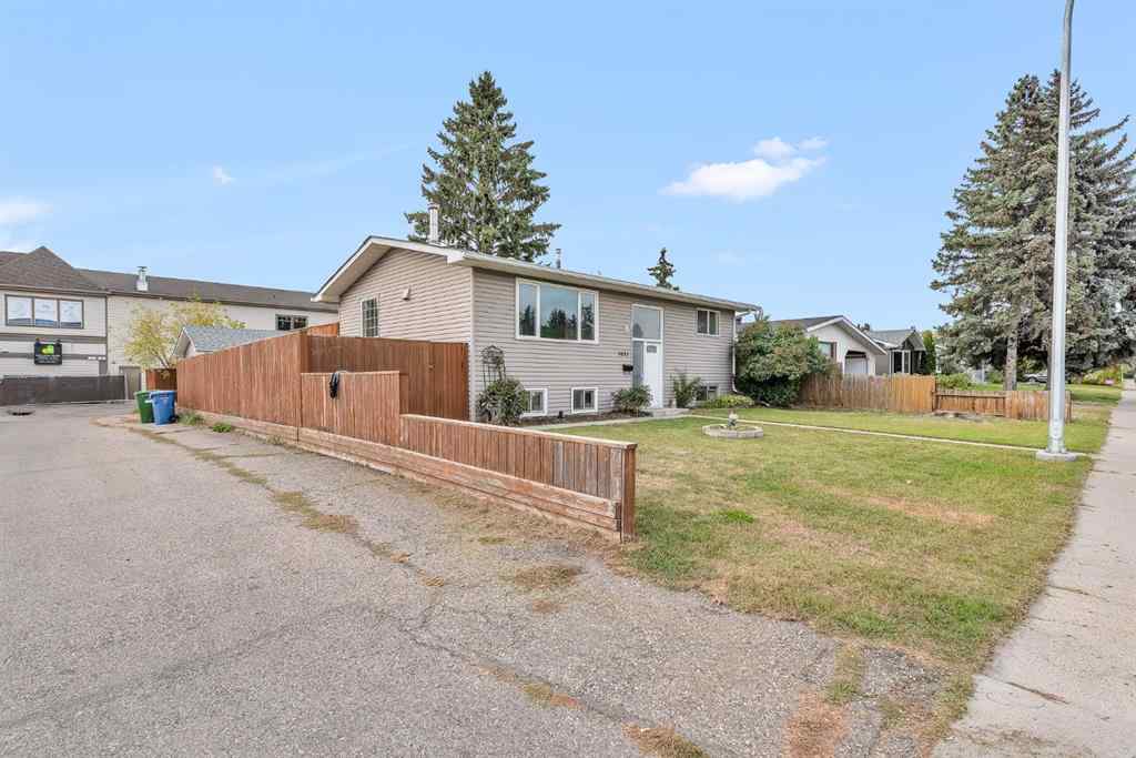 MLS® A2261817 - 9883 Athens Road SE in Acadia Calgary, Residential