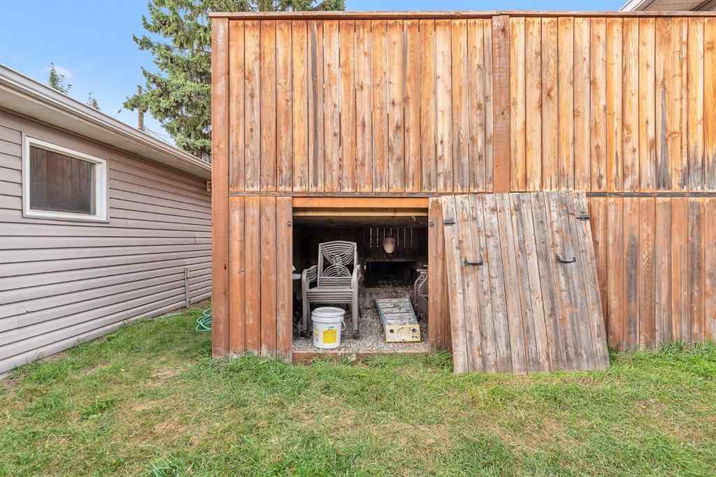 MLS® A2261817 - 9883 Athens Road SE in Acadia Calgary, Residential