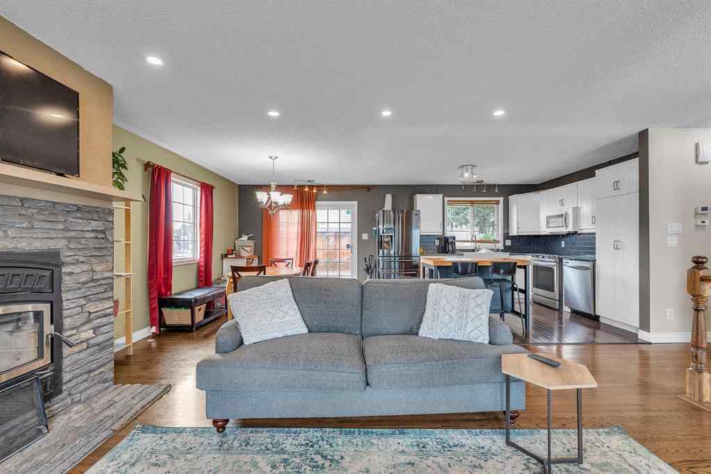 MLS® A2261817 - 9883 Athens Road SE in Acadia Calgary, Residential