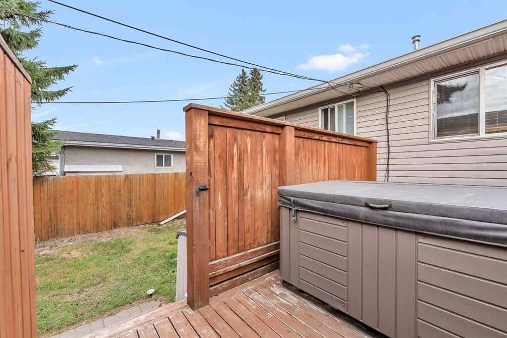 MLS® A2261817 - 9883 Athens Road SE in Acadia Calgary, Residential