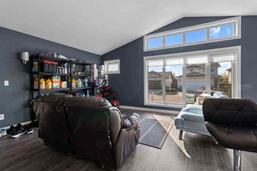 MLS® A2261818 - 43 Windermere Close  in Westlake Red Deer, Residential