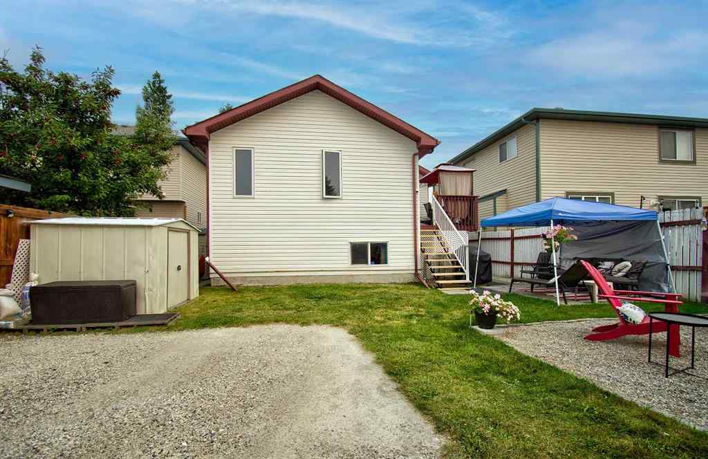 MLS® A2261820 - 1047 Creek Springs Rise NW in Silver Creek Airdrie, Residential