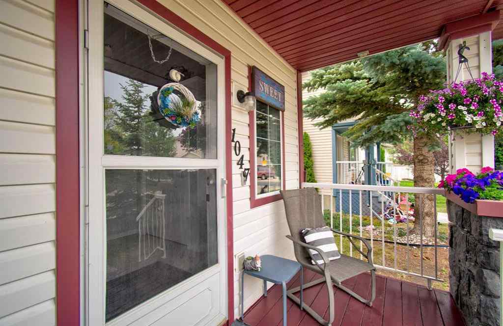MLS® A2261820 - 1047 Creek Springs Rise NW in Silver Creek Airdrie, Residential