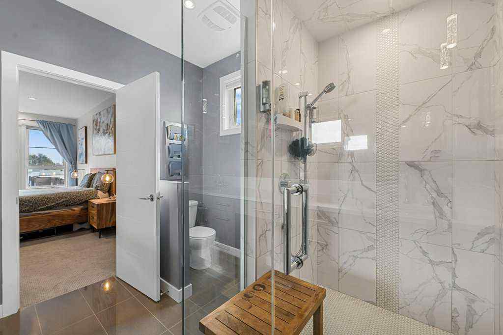 MLS® A2261821 - Unit #2 713 5 Street NE in Renfrew Calgary, Residential