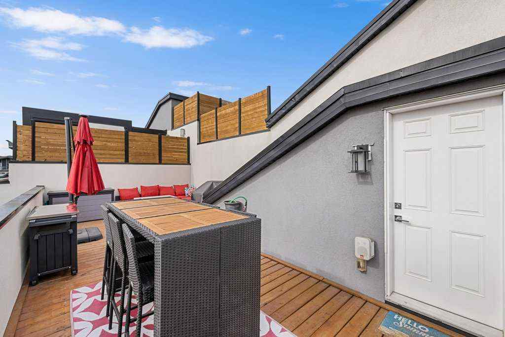 MLS® A2261821 - Unit #2 713 5 Street NE in Renfrew Calgary, Residential