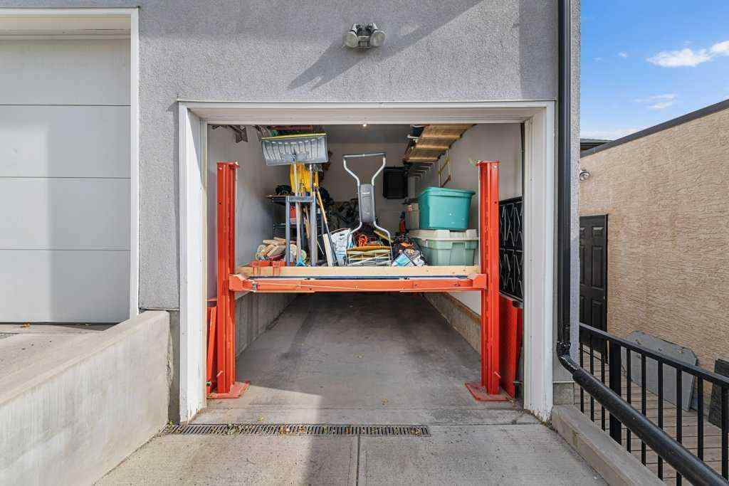 MLS® A2261821 - Unit #2 713 5 Street NE in Renfrew Calgary, Residential