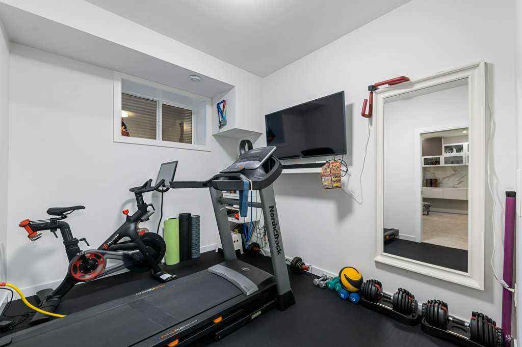 MLS® A2261821 - Unit #2 713 5 Street NE in Renfrew Calgary, Residential