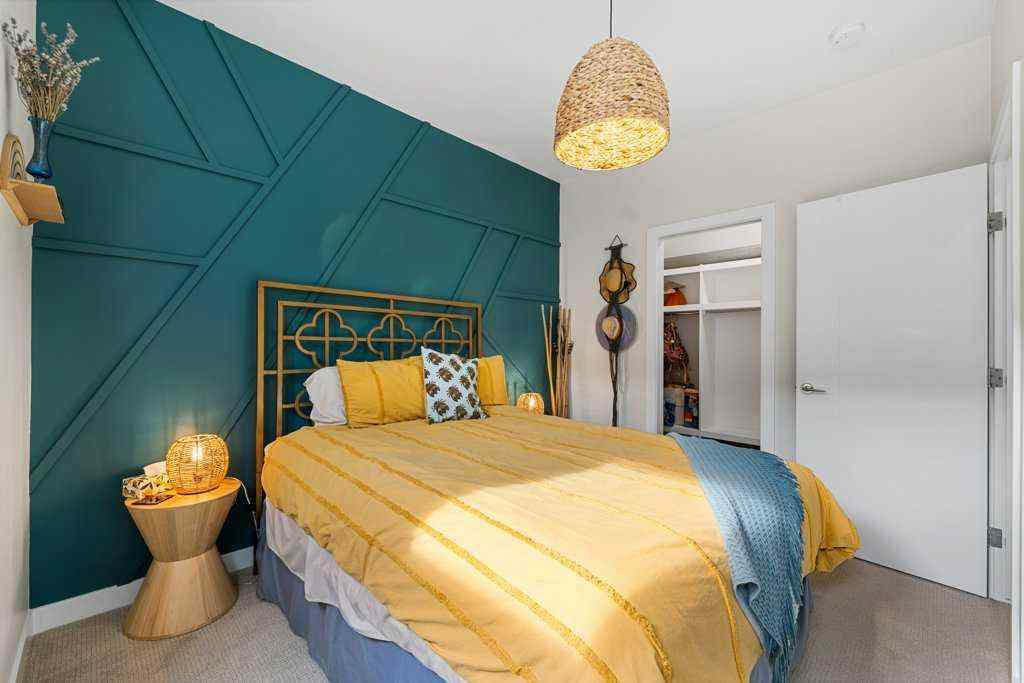 MLS® A2261821 - Unit #2 713 5 Street NE in Renfrew Calgary, Residential