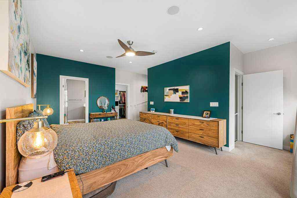 MLS® A2261821 - Unit #2 713 5 Street NE in Renfrew Calgary, Residential