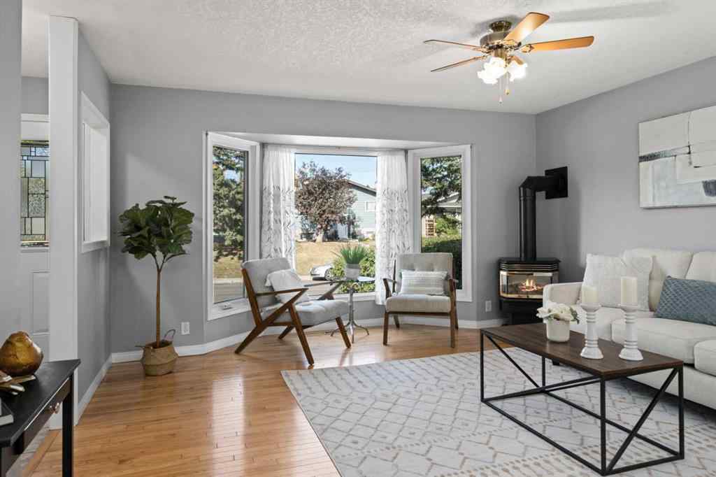 MLS® A2261828 - 461 78 Avenue NE in Huntington Hills Calgary, Residential