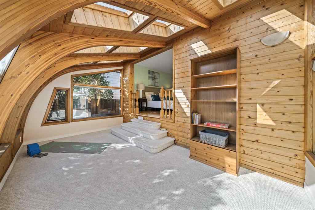 MLS® A2261828 - 461 78 Avenue NE in Huntington Hills Calgary, Residential