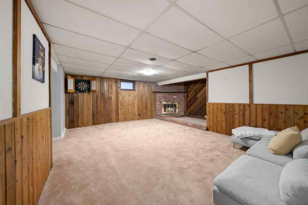 MLS® A2261828 - 461 78 Avenue NE in Huntington Hills Calgary, Residential