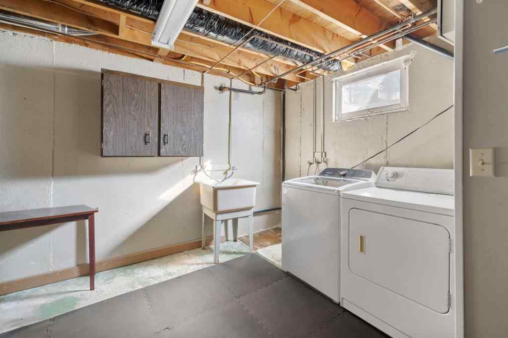 MLS® A2261828 - 461 78 Avenue NE in Huntington Hills Calgary, Residential