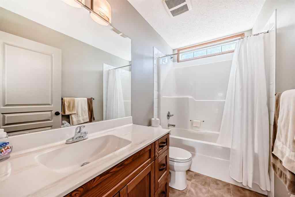 MLS® A2261837 - 112 West Creek Meadow  in West Creek Chestermere, Residential