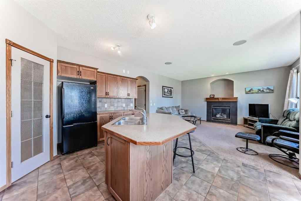 MLS® A2261837 - 112 West Creek Meadow  in West Creek Chestermere, Residential