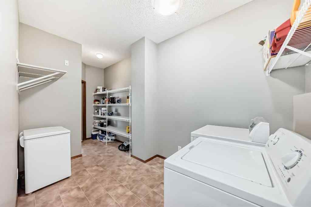 MLS® A2261837 - 112 West Creek Meadow  in West Creek Chestermere, Residential