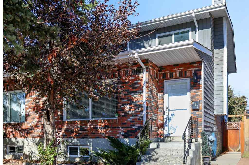 MLS® A2261840 - 832 68 Avenue SW in Kingsland Calgary, Residential
