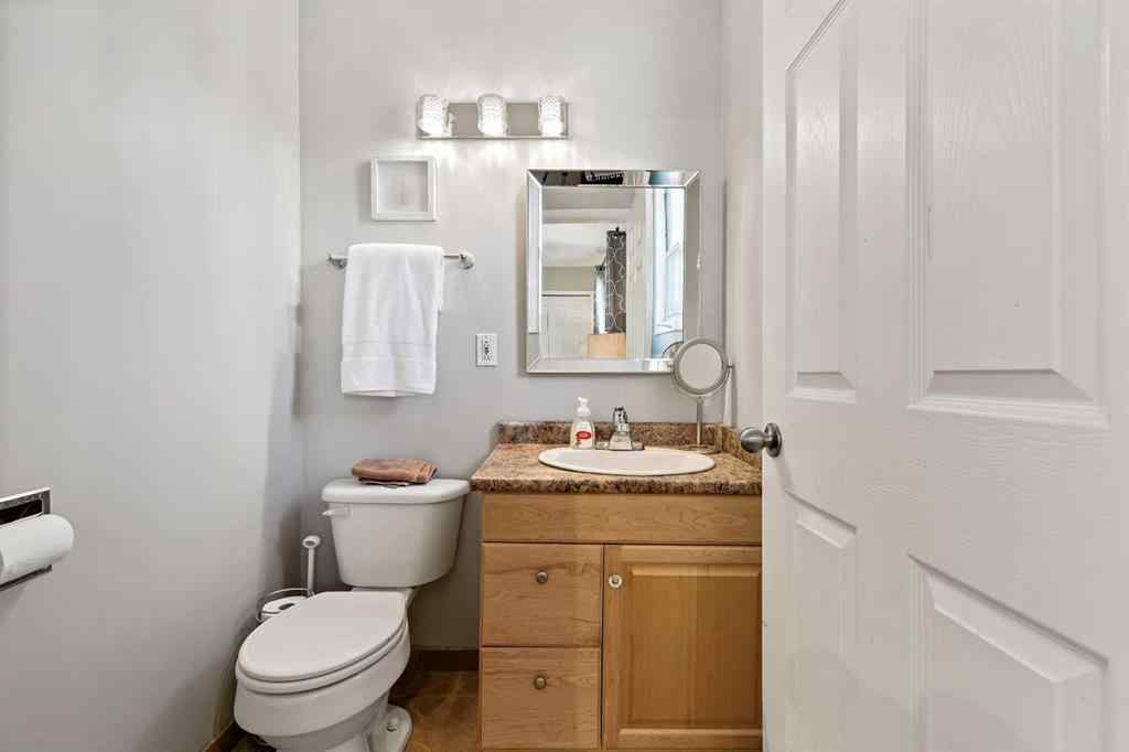 MLS® A2261840 - 832 68 Avenue SW in Kingsland Calgary, Residential