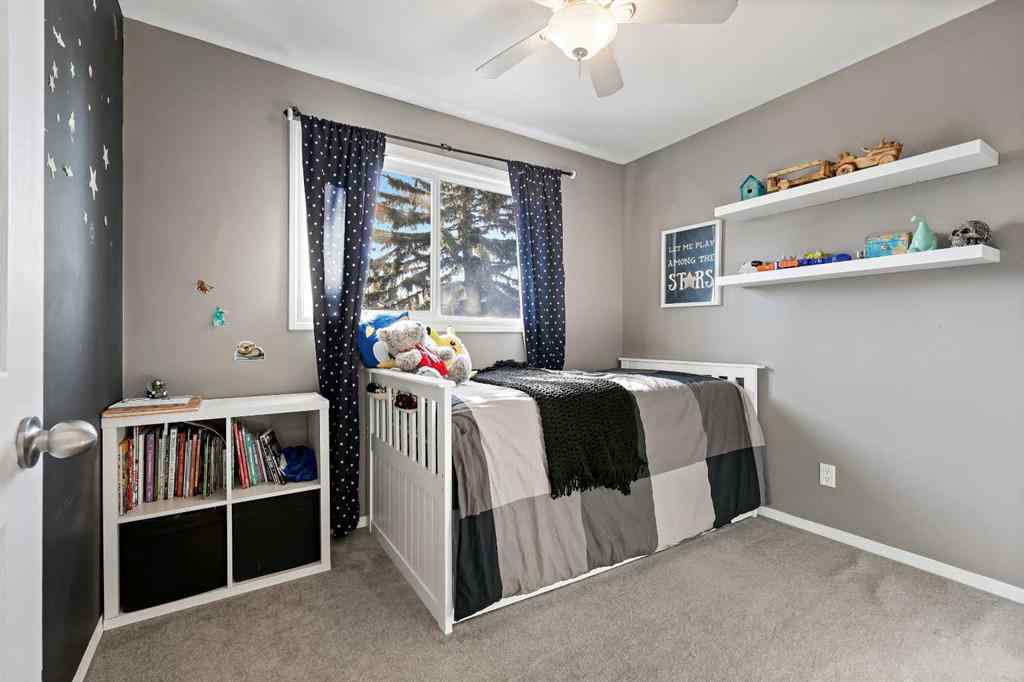 MLS® A2261840 - 832 68 Avenue SW in Kingsland Calgary, Residential