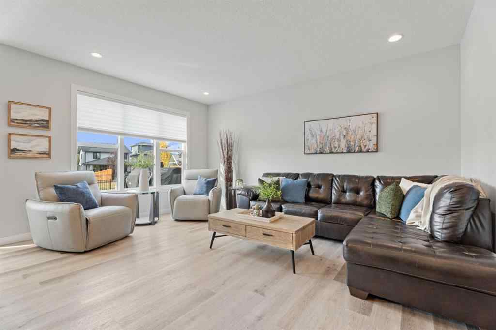 MLS® A2261843 - 39 Cranbrook Green SE in Cranston Calgary, Residential