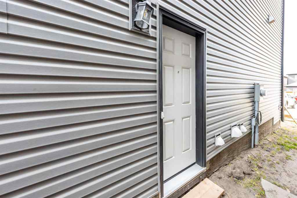 MLS&reg; # A2261844 - 138 Legacy Reach Common SE in Legacy Calgary, Residential Open Houses