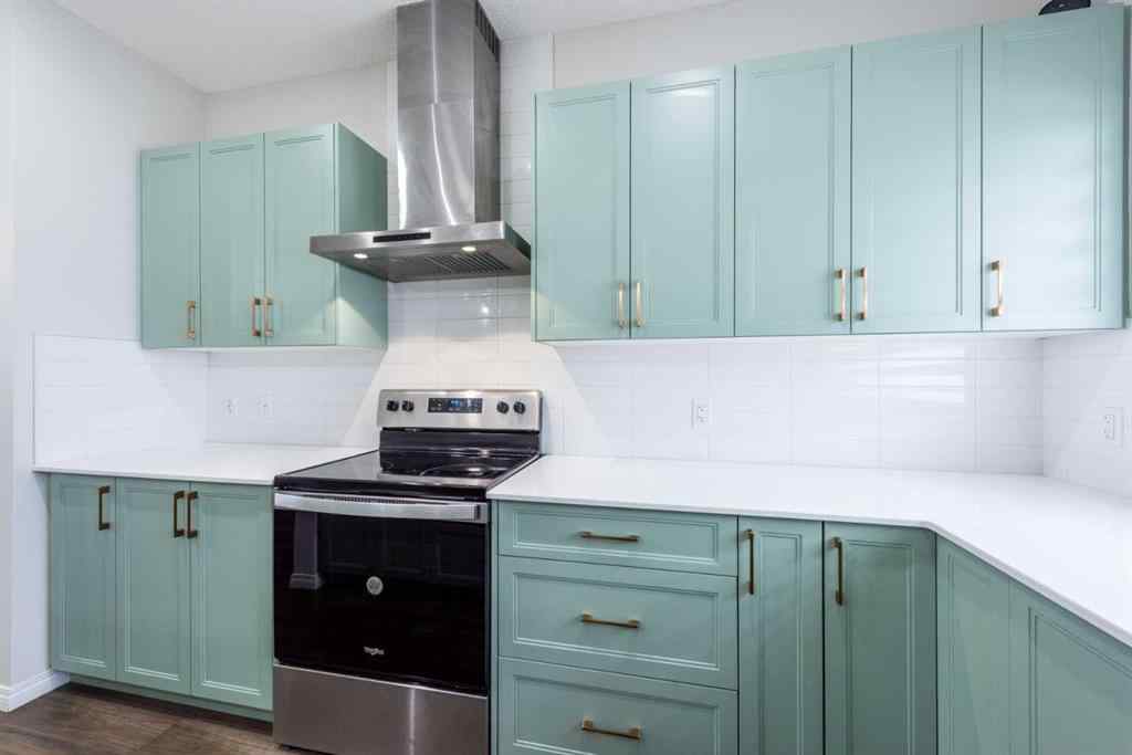 MLS&reg; # A2261844 - 138 Legacy Reach Common SE in Legacy Calgary, Residential Open Houses