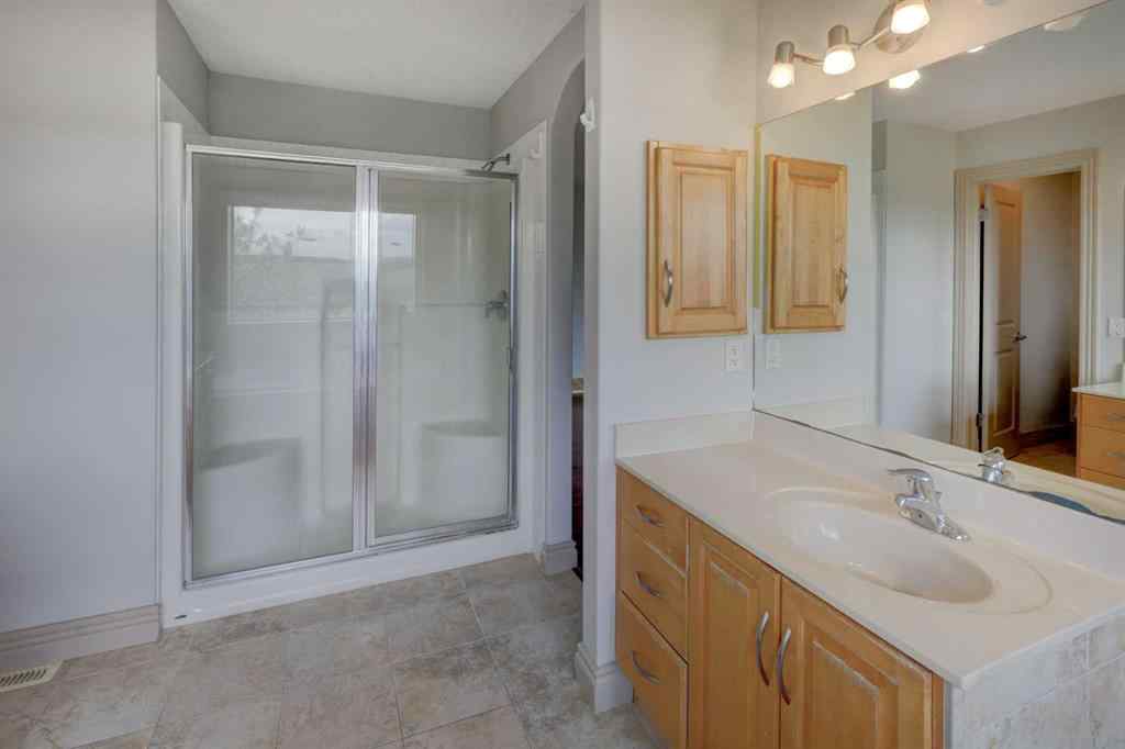 MLS® A2261850 - 112 Cougarstone Manor SW in Cougar Ridge Calgary, Residential