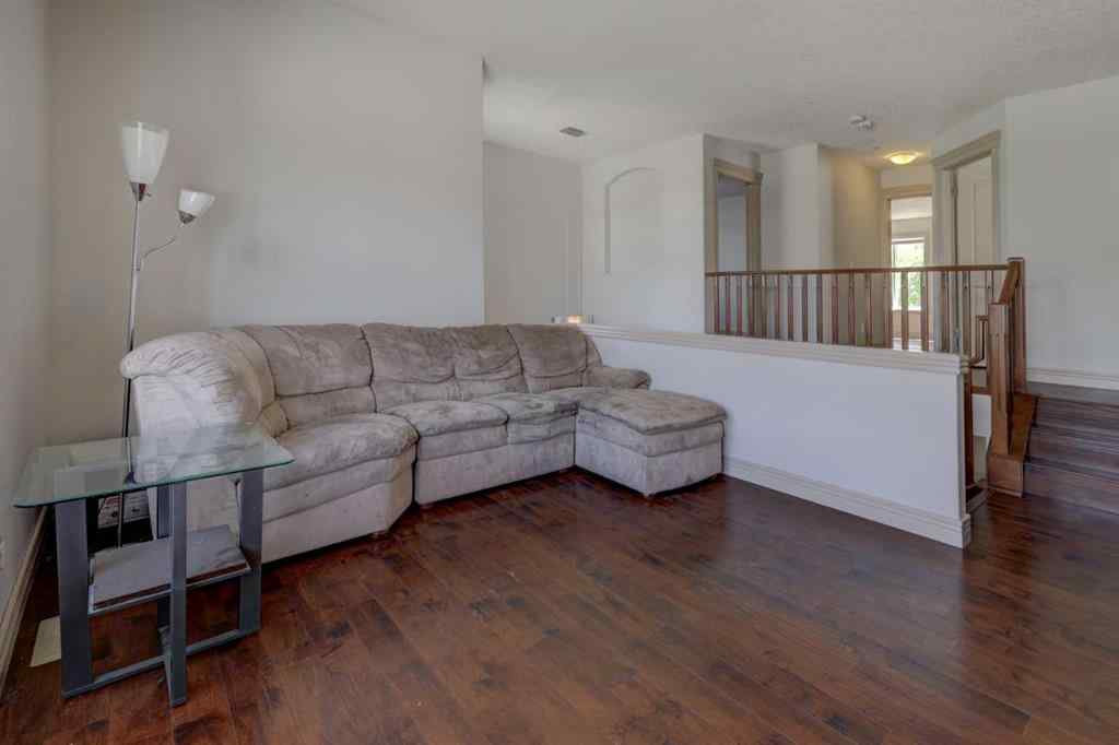 MLS® A2261850 - 112 Cougarstone Manor SW in Cougar Ridge Calgary, Residential