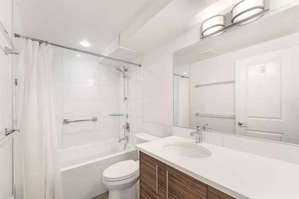 MLS® A2261852 - Unit #305 605 14 Avenue SW in Beltline Calgary, Residential