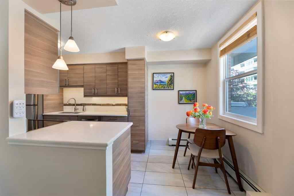 MLS® A2261852 - Unit #305 605 14 Avenue SW in Beltline Calgary, Residential