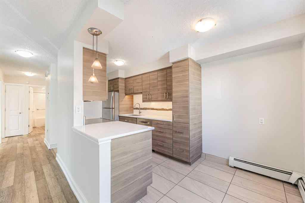 MLS® A2261852 - Unit #305 605 14 Avenue SW in Beltline Calgary, Residential