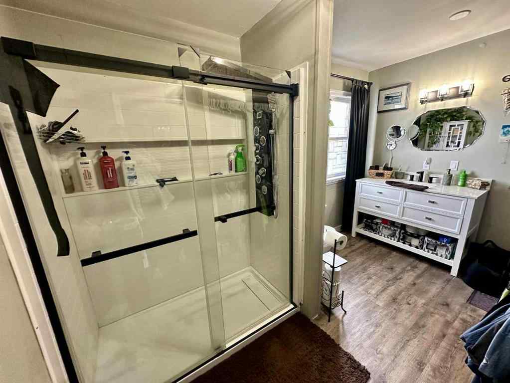 MLS® A2261857 - 4211 45 Street  in Riverside Ponoka, Residential